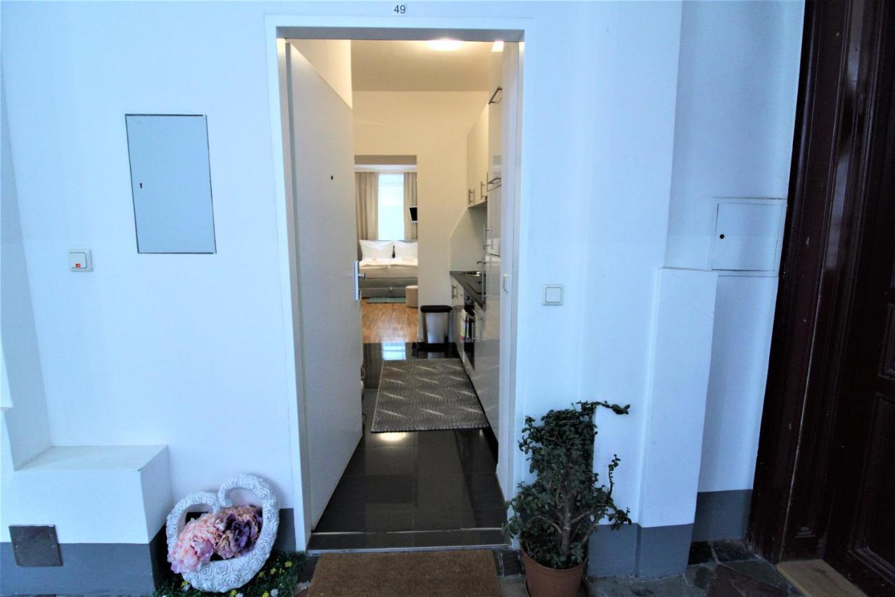 Small Studio Close To City Center Wiedeń Zewnętrze zdjęcie