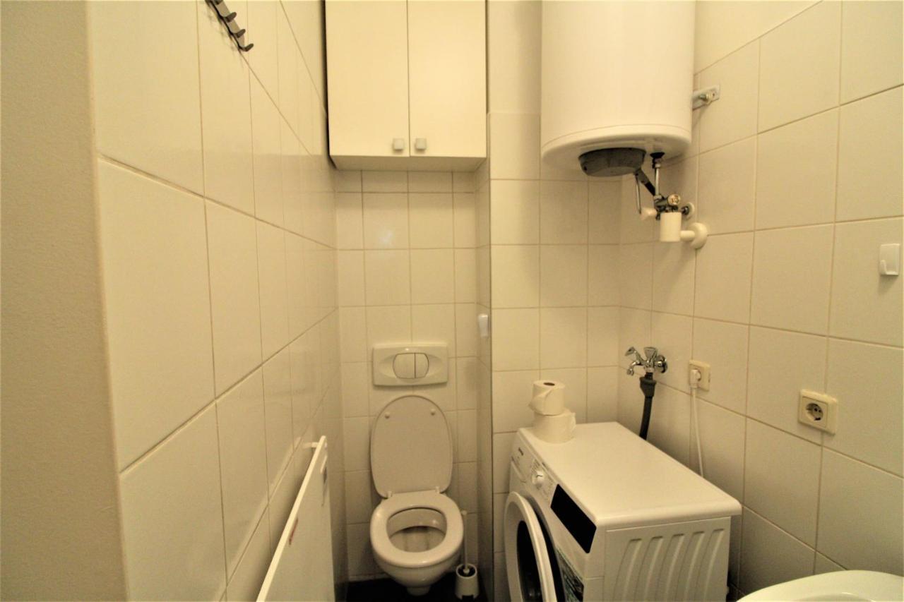 Small Studio Close To City Center Wiedeń Zewnętrze zdjęcie